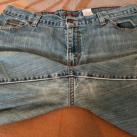 Distressed Eddie Bauer Full Length high waisted Boot Cut Jeans, Sz 14 - Picture 8 of 13